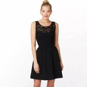 Lilly Pulitzer Black Rhea Lace Mini Dress